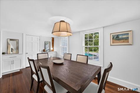 28 River Road Essex CT 06426
