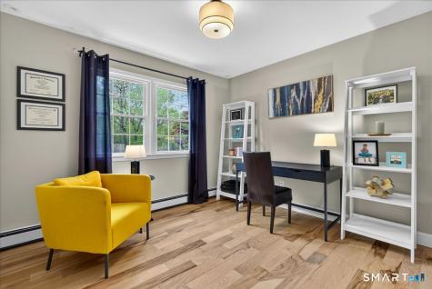 10 Scenic Road Madison CT 06443