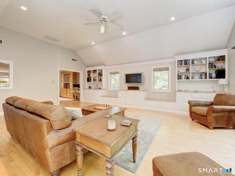 35 Woodsedge Court Berlin CT 06037