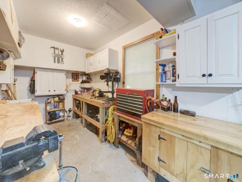 35 Woodsedge Court Berlin CT 06037