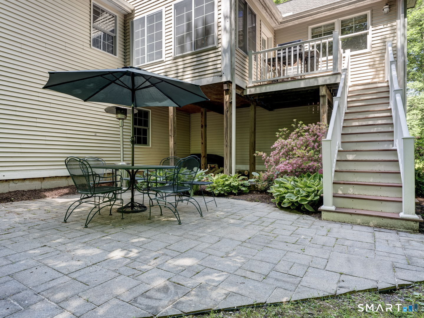 35 Woodsedge Court Berlin CT 06037
