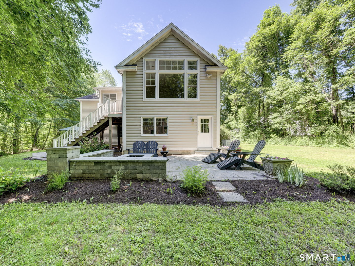 35 Woodsedge Court Berlin CT 06037