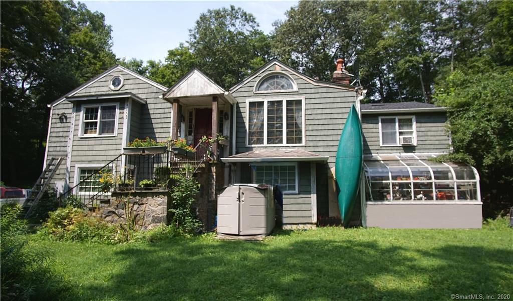 100 Pembroke Drive Stamford CT 06903
