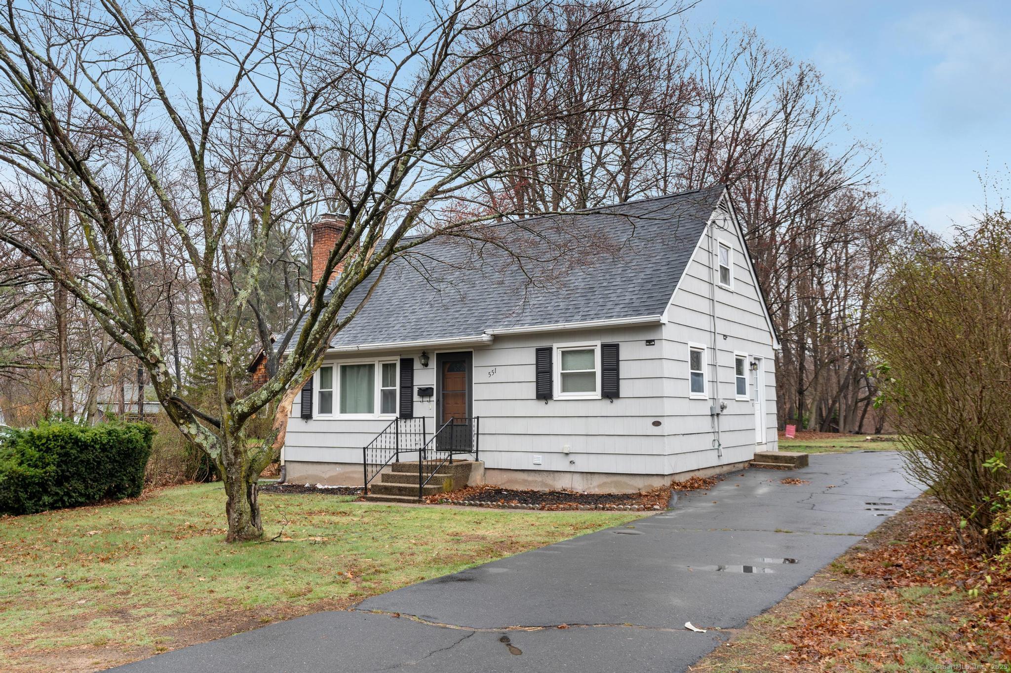 551 Pine Street Bristol CT 06010