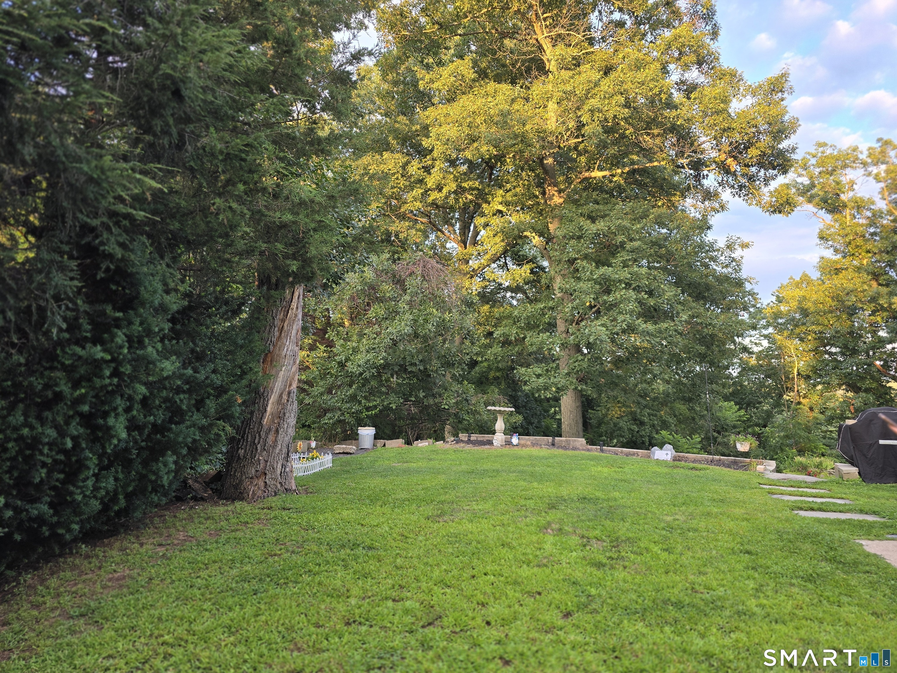 68 Oronoque Trail Shelton CT 06484