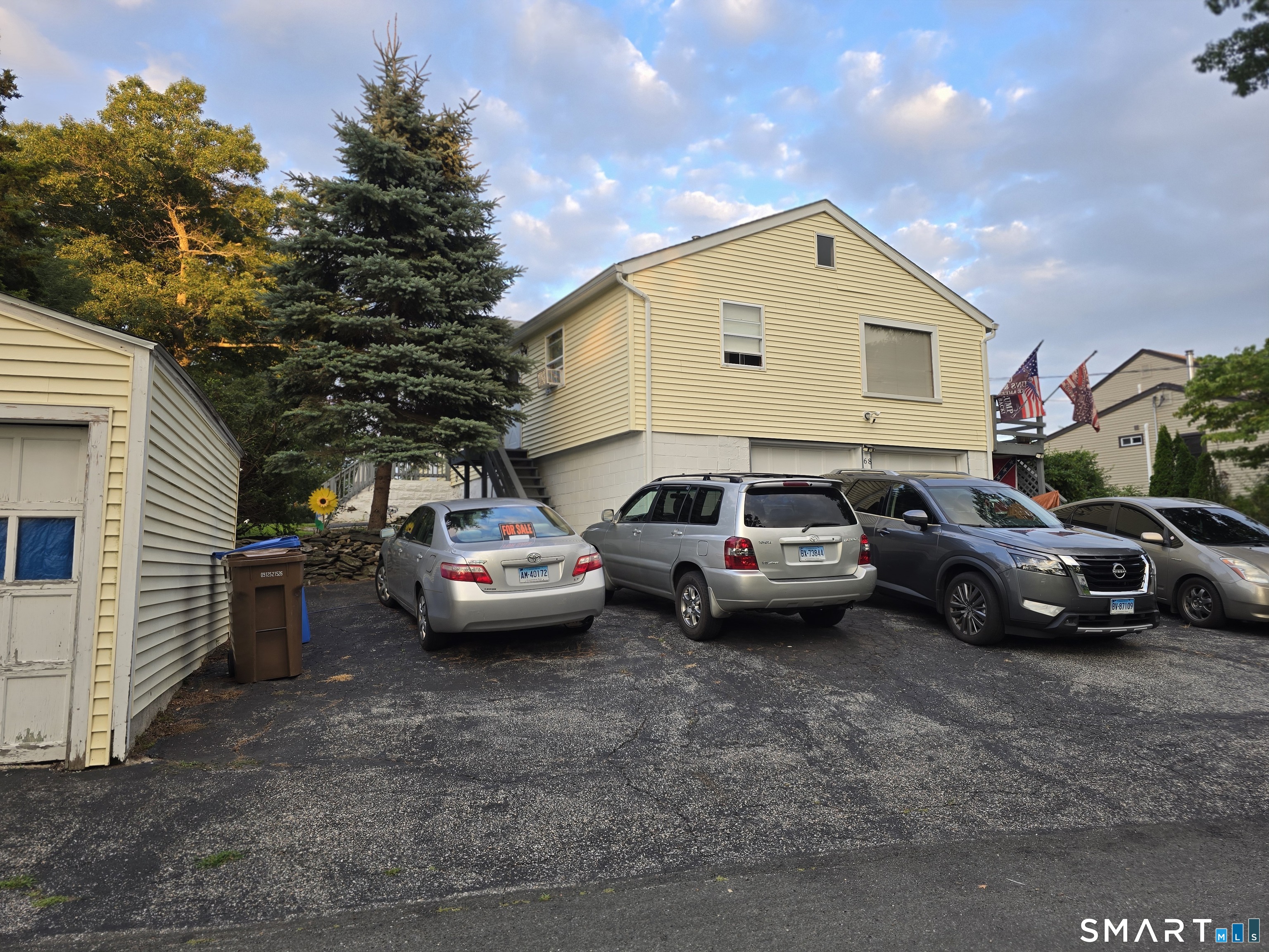 68 Oronoque Trail Shelton CT 06484