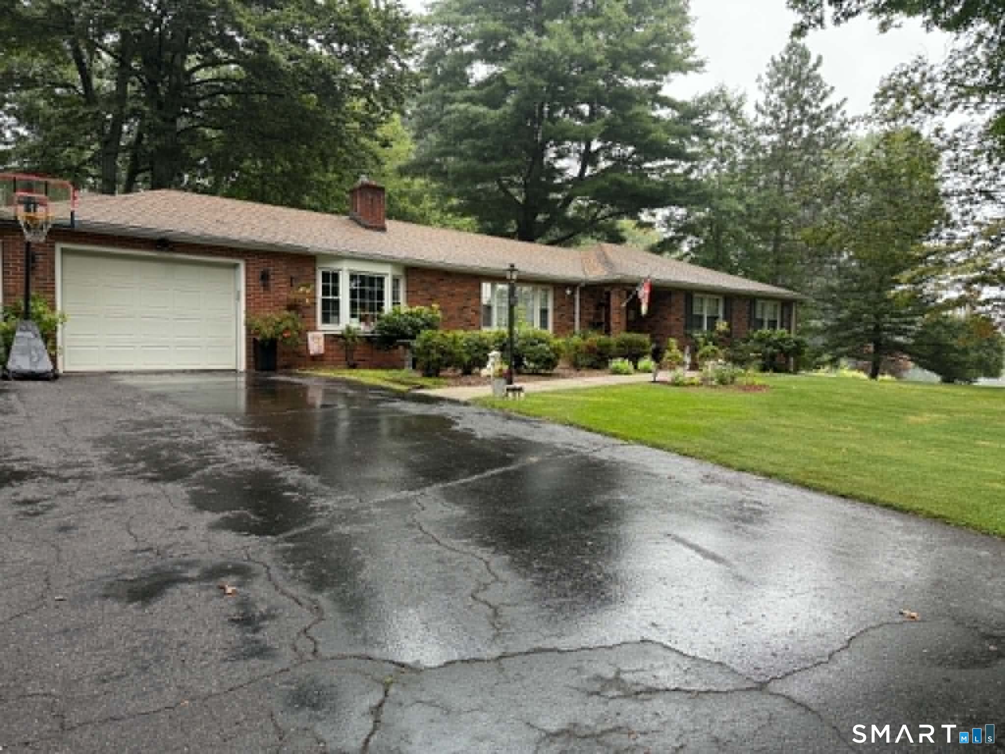 91 Forest Drive Wethersfield CT 06109