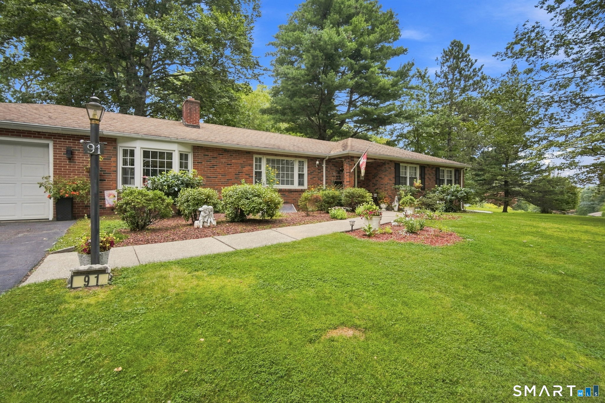 91 Forest Drive Wethersfield CT 06109
