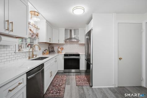 91 Forest Drive Wethersfield CT 06109