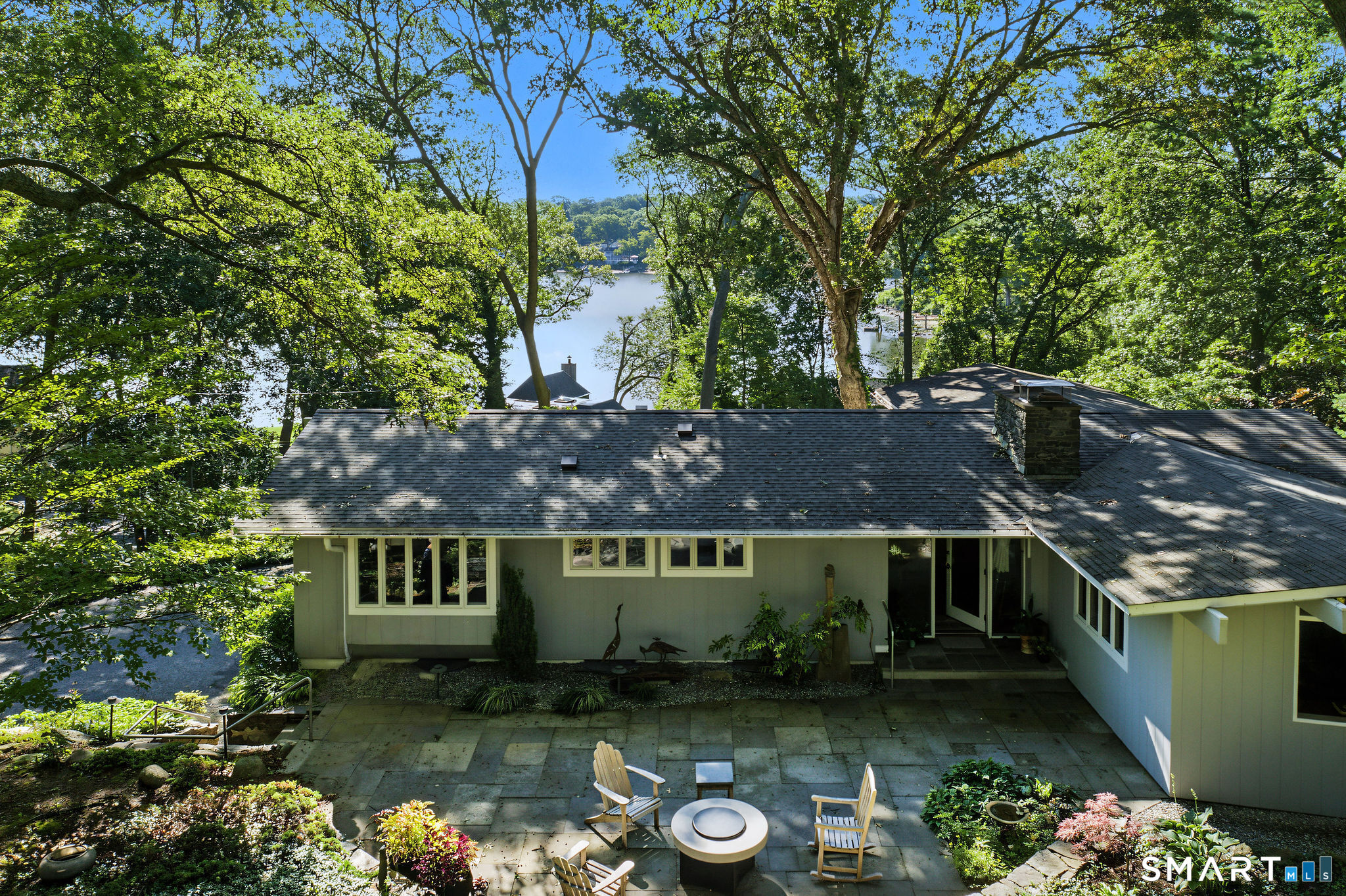 24 Mallard Point Road Essex CT 06426