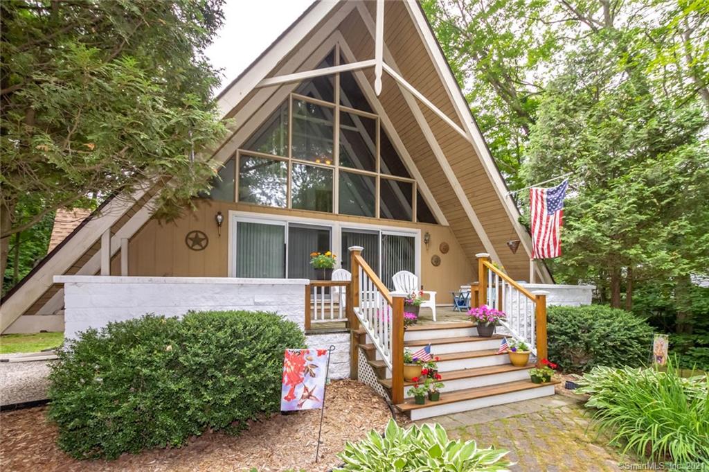 95 Highwoods Drive Guilford CT 06437