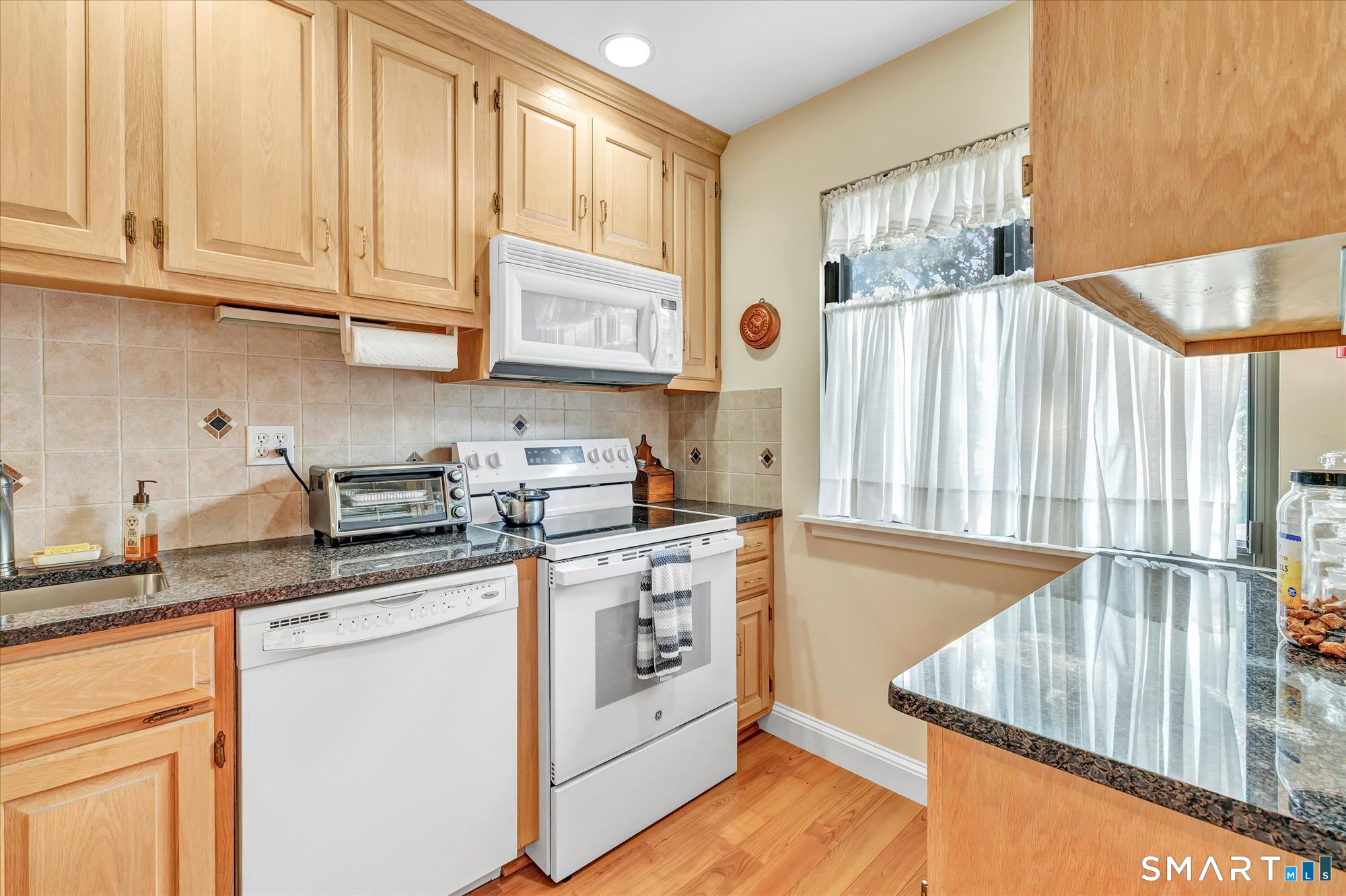 426 Asbury Ridge Shelton CT 06484