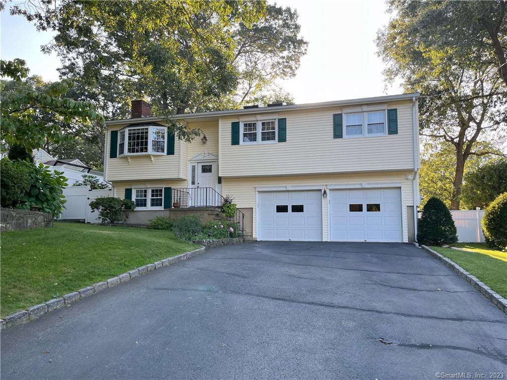11 Camelot Drive Norwalk CT 06850