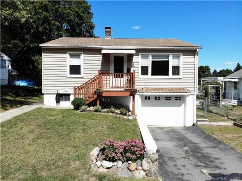 31 Emmett Court Waterbury CT 06706