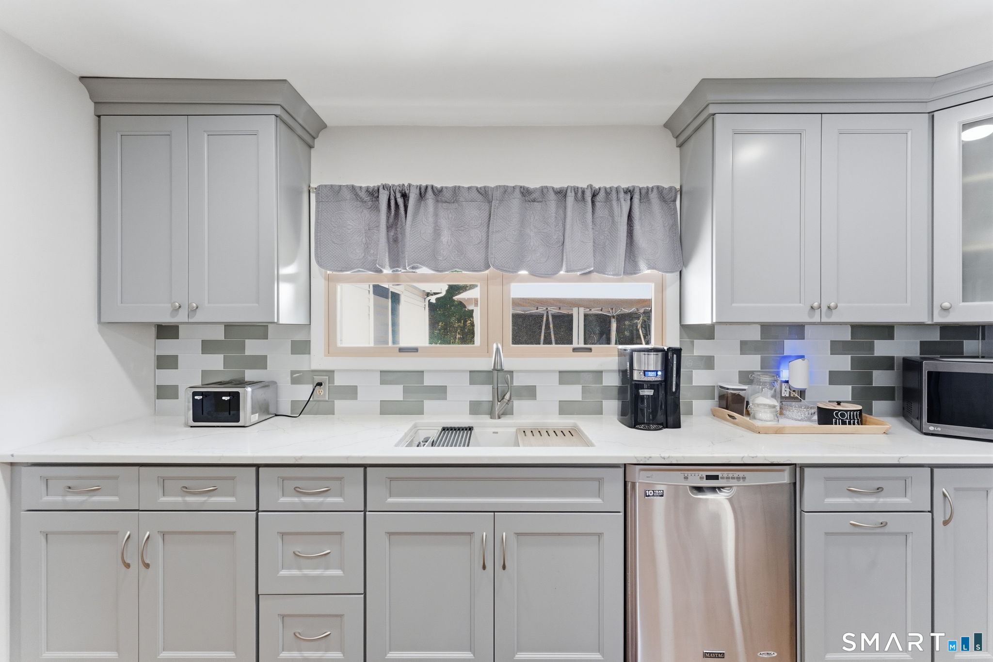 289 Indigo Street Groton CT 06355