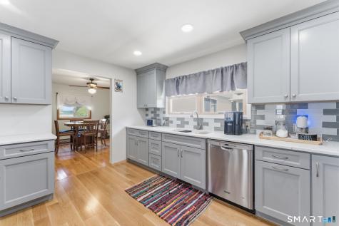 289 Indigo Street Groton CT 06355