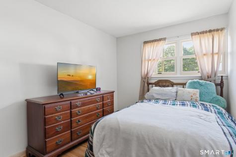 289 Indigo Street Groton CT 06355