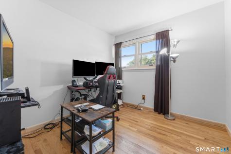 289 Indigo Street Groton CT 06355