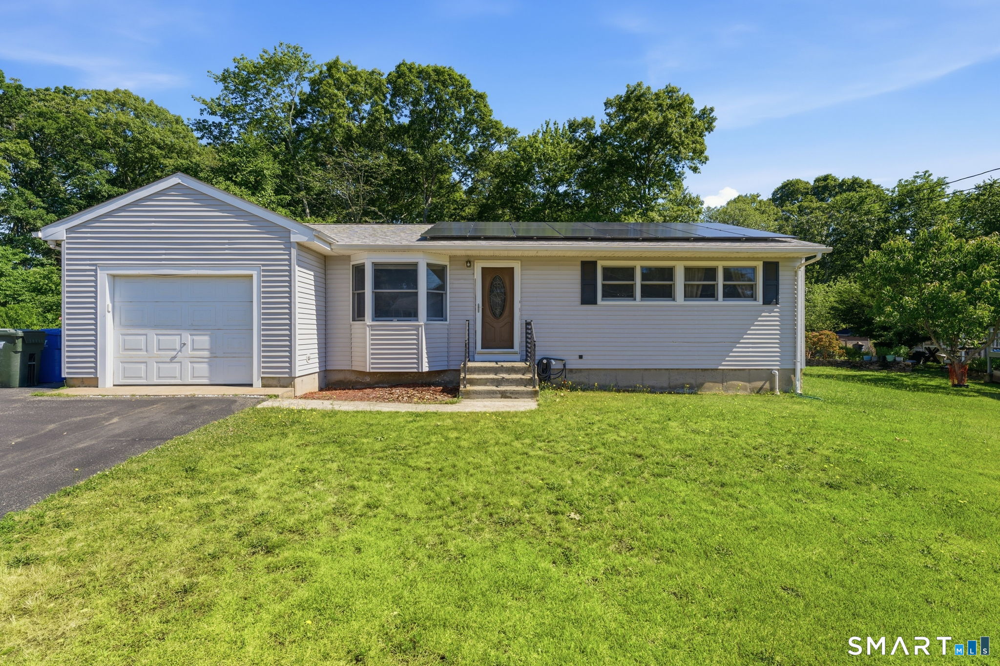 289 Indigo Street Groton CT 06355