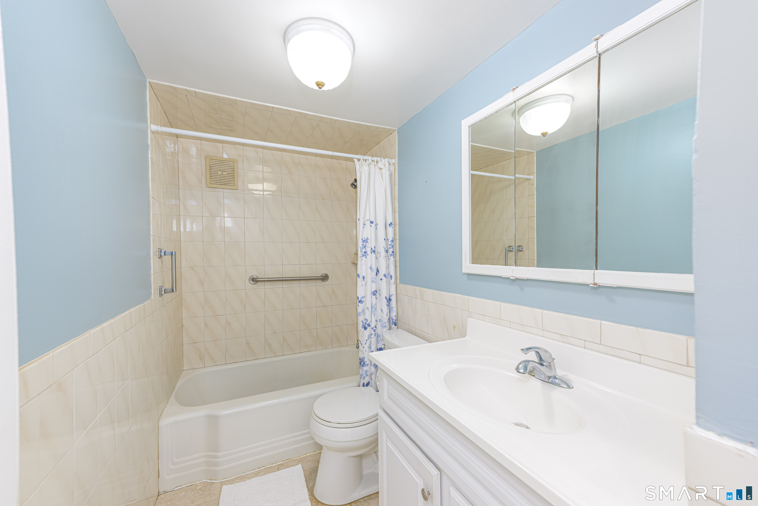 26 Macarthur Road North Haven CT 06473