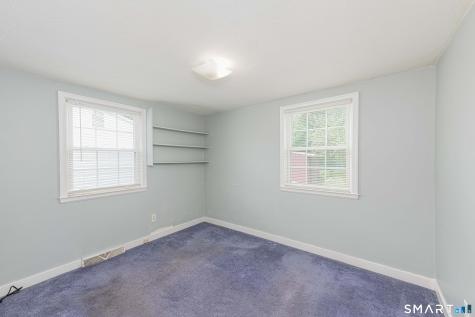 26 Macarthur Road North Haven CT 06473