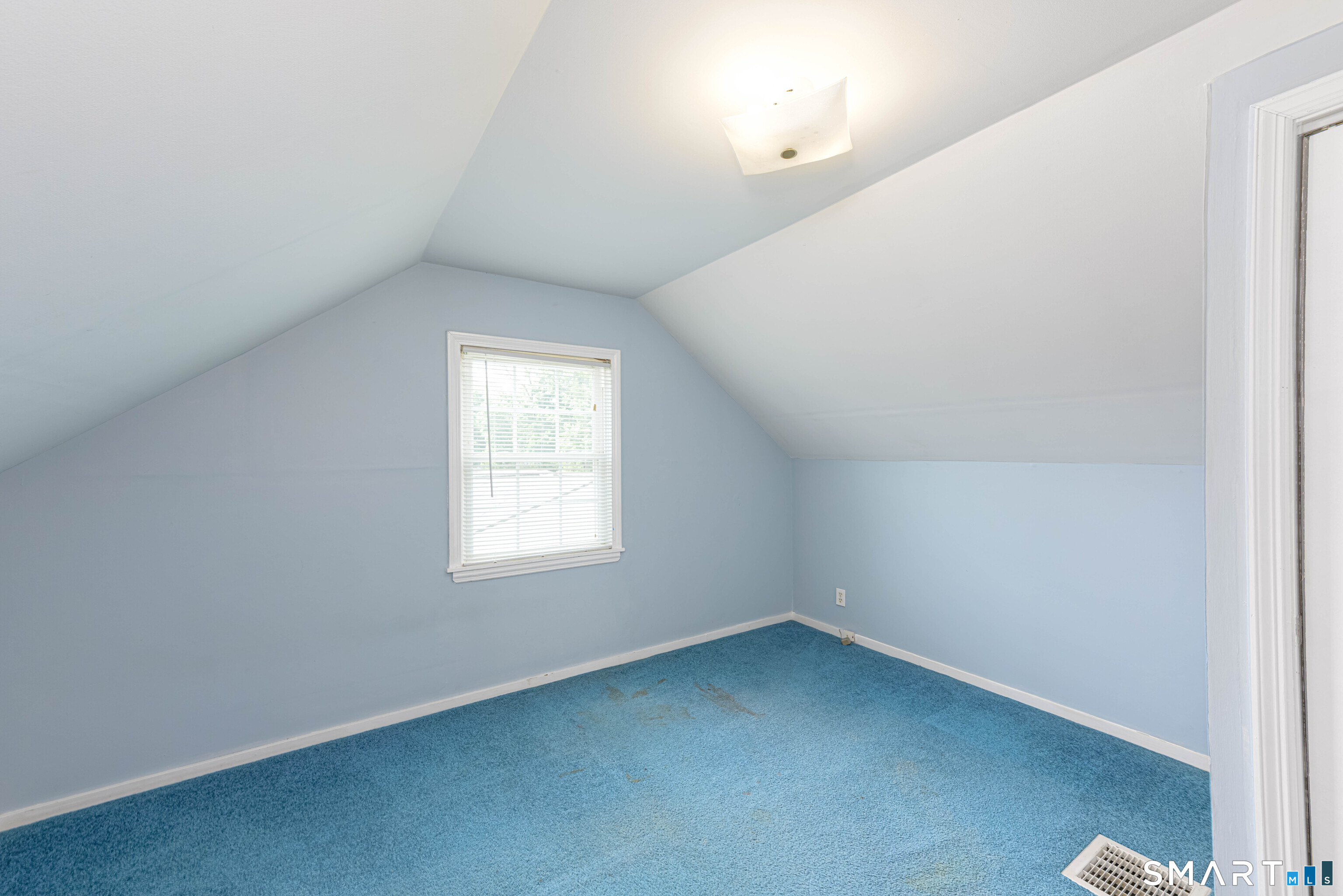 26 Macarthur Road North Haven CT 06473