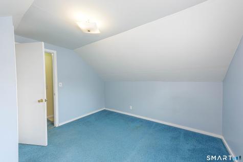26 Macarthur Road North Haven CT 06473