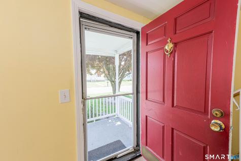 26 Macarthur Road North Haven CT 06473