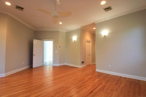11 Pheasant Ridge Road Newtown CT 06470