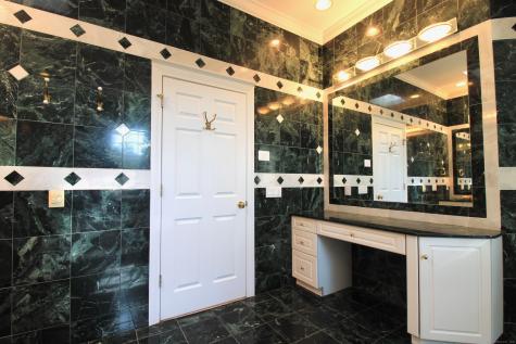 11 Pheasant Ridge Road Newtown CT 06470