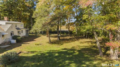 31 Pawson Road Branford CT 06405