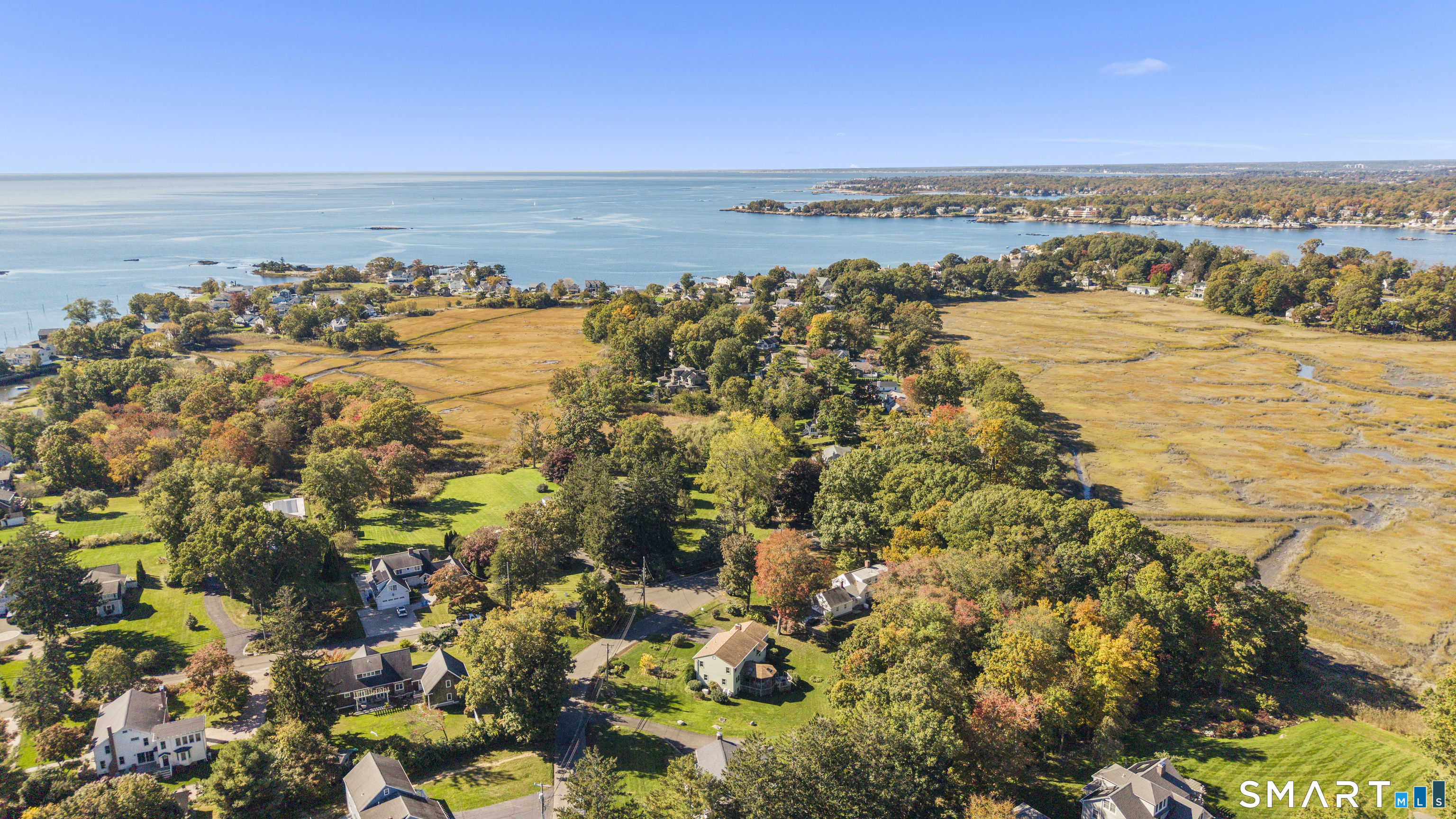 31 Pawson Road Branford CT 06405