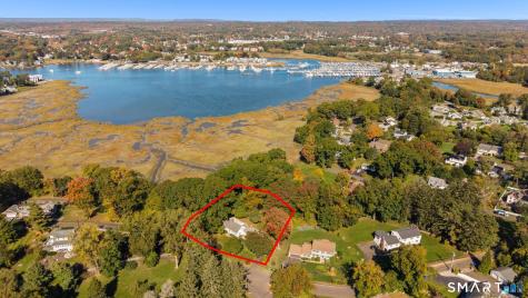 31 Pawson Road Branford CT 06405
