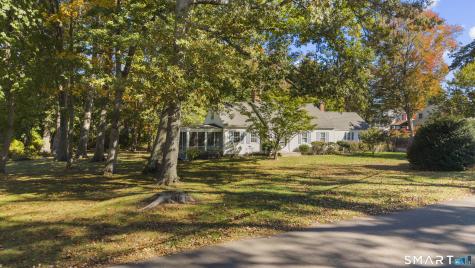 31 Pawson Road Branford CT 06405