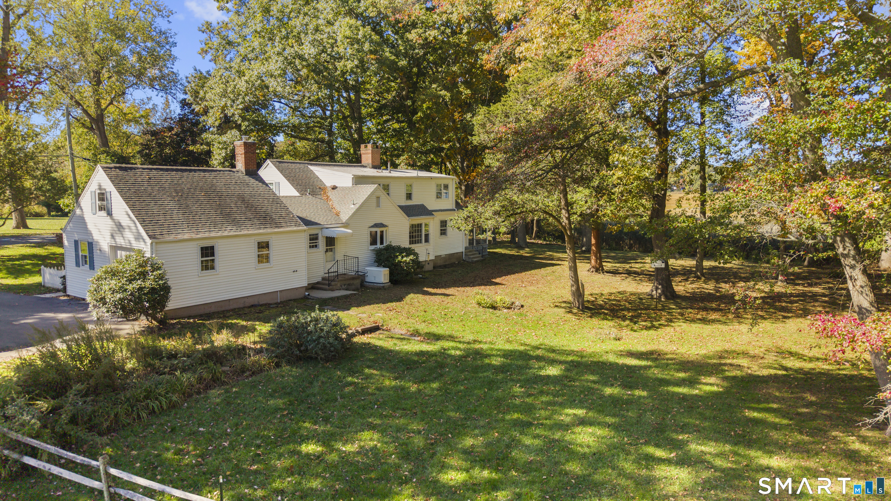 31 Pawson Road Branford CT 06405