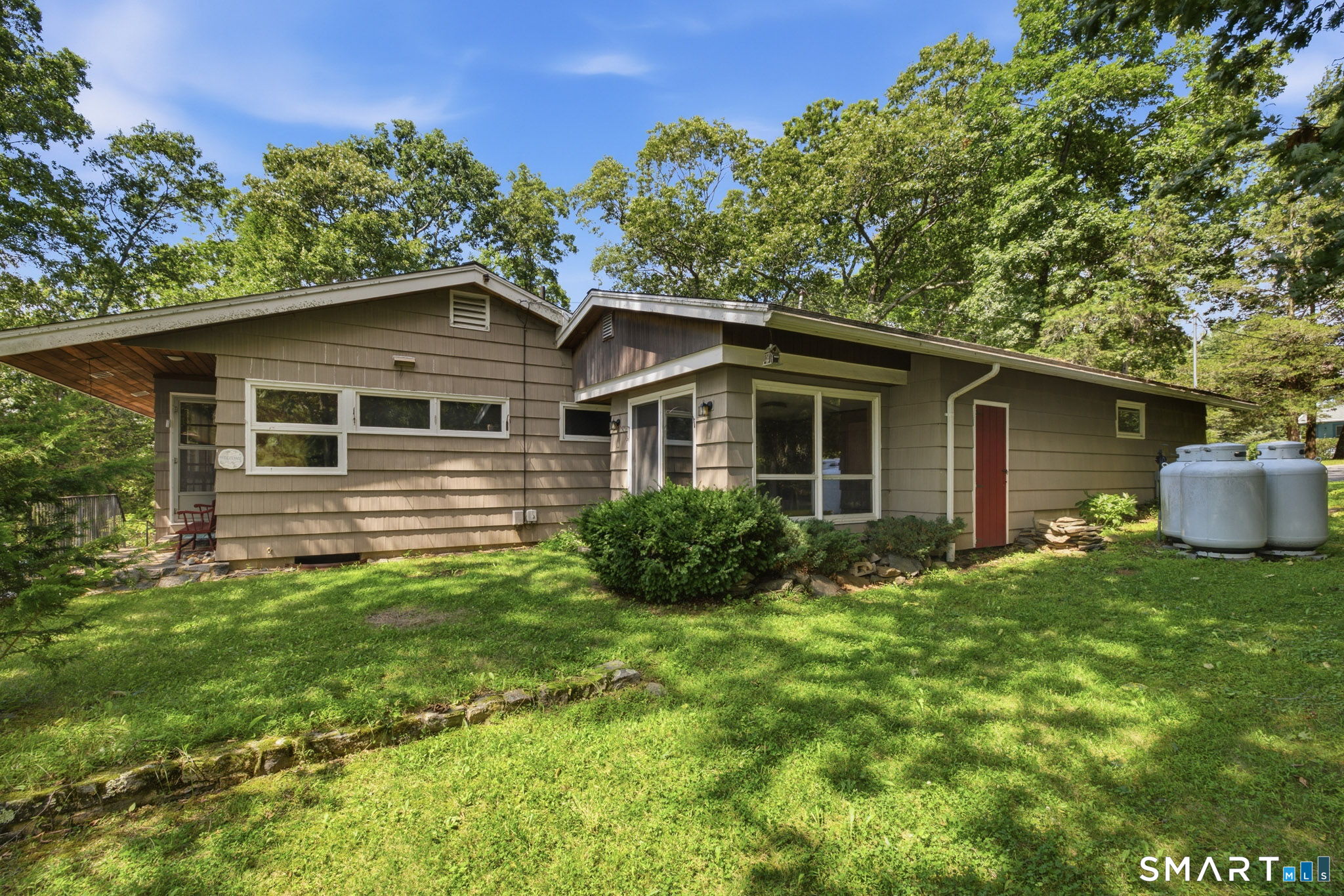 21 Hickory Lane East Haddam CT 06423