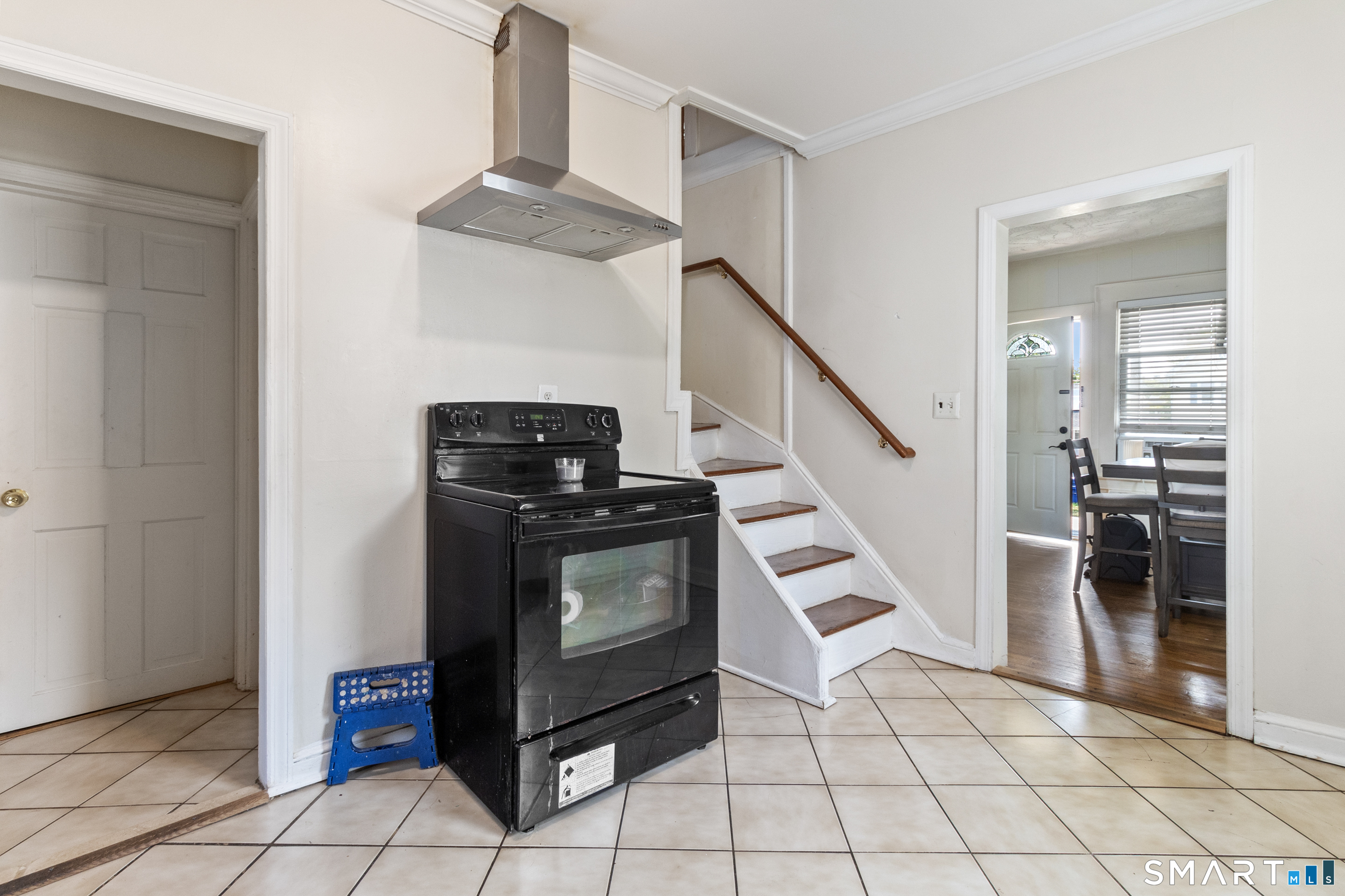 1406 Wood Avenue Bridgeport CT 06604