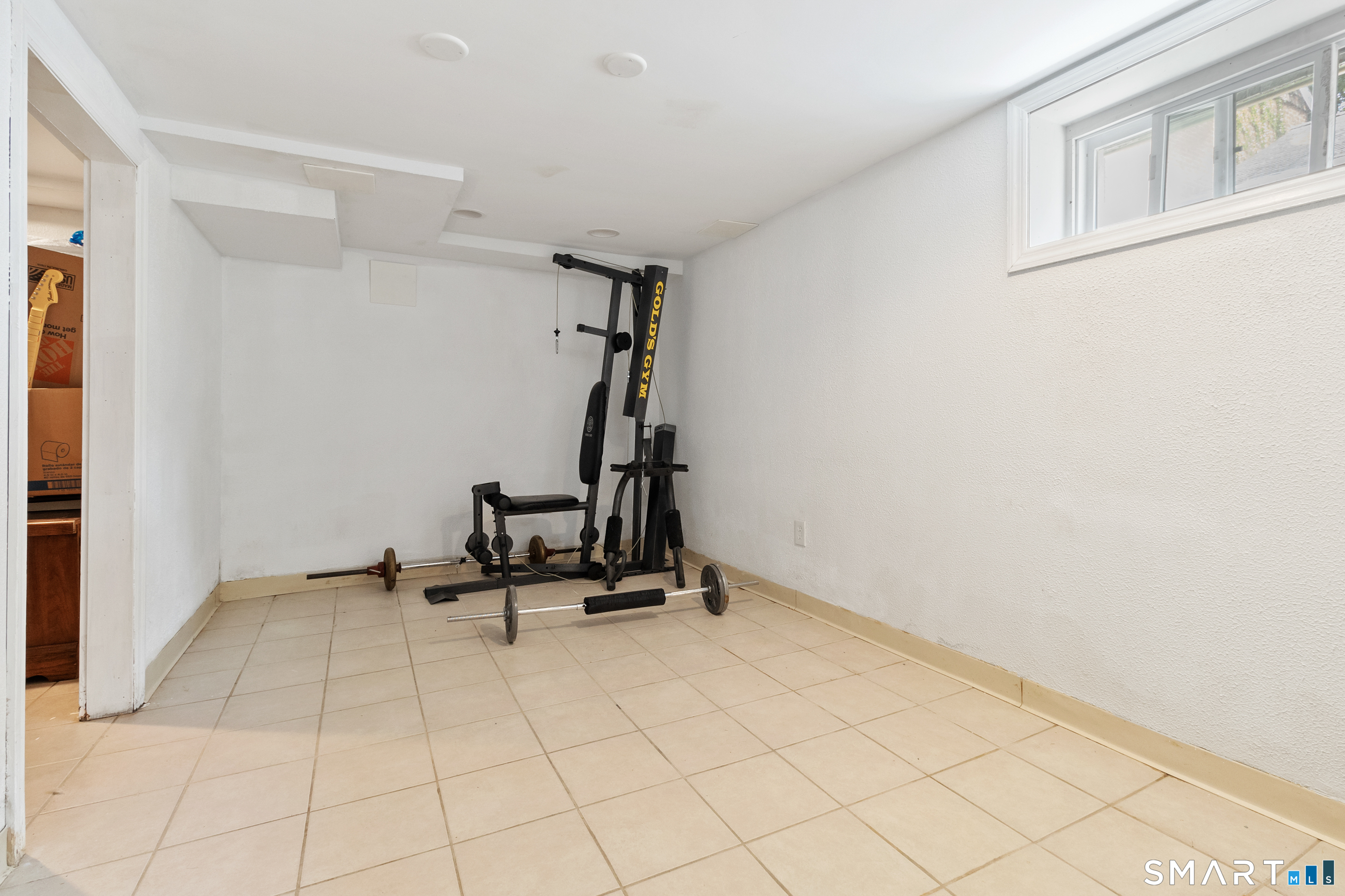 1406 Wood Avenue Bridgeport CT 06604