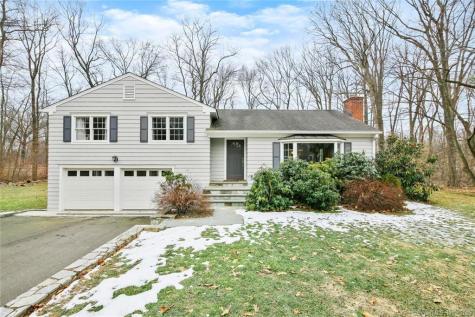 15 Fullmar Lane Norwalk CT 06850