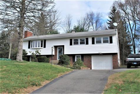 111 Linda Court Naugatuck CT 06770