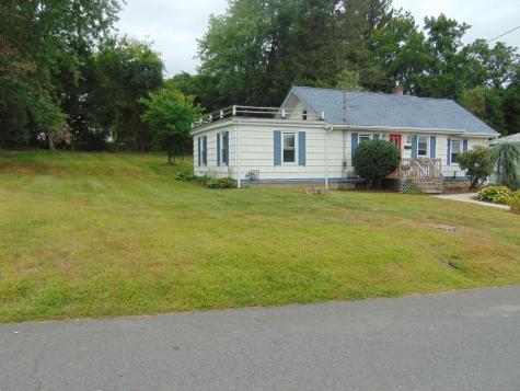 139 Chester Avenue Waterbury CT 06704
