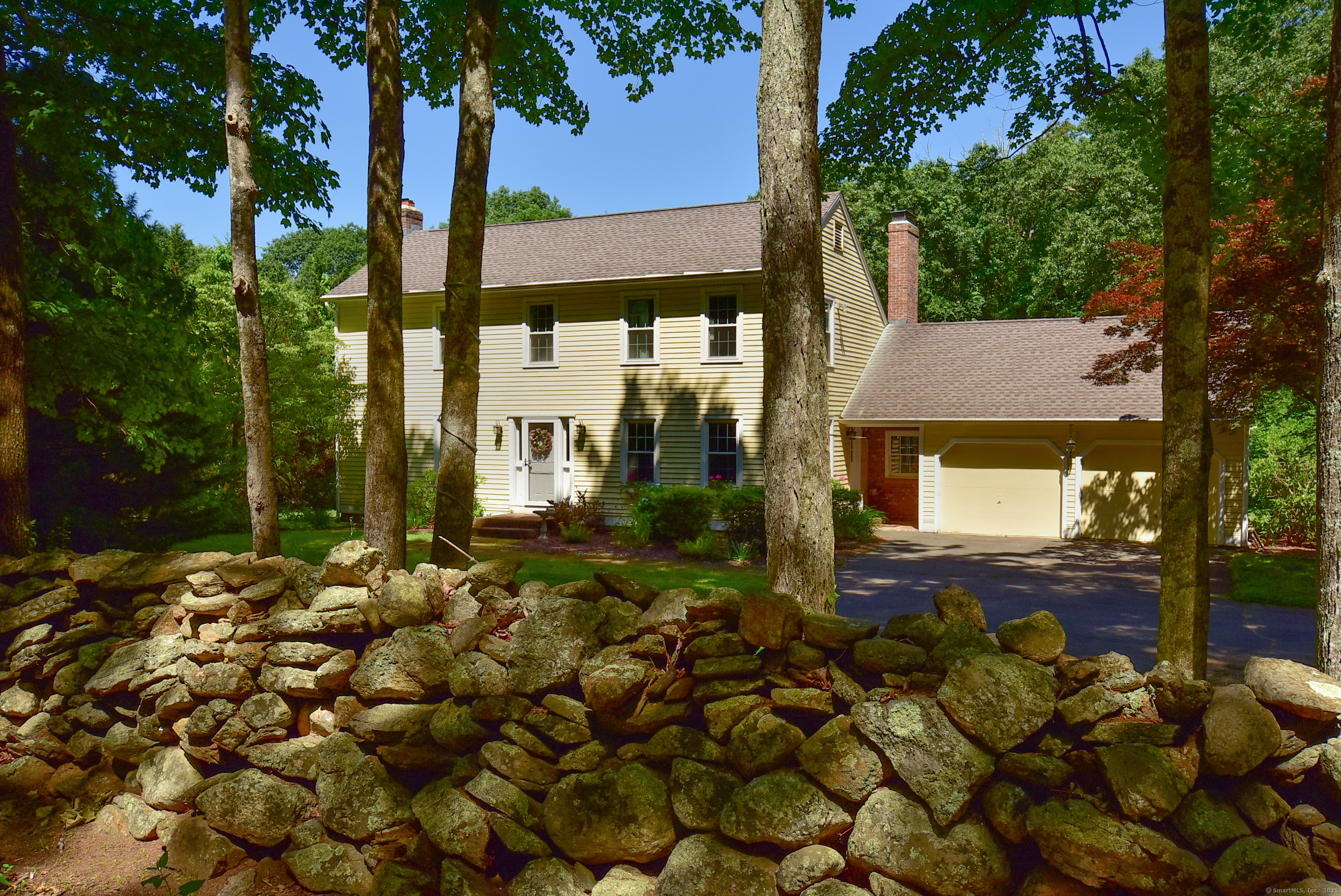 28 Olde Hall Road Hebron CT 06248