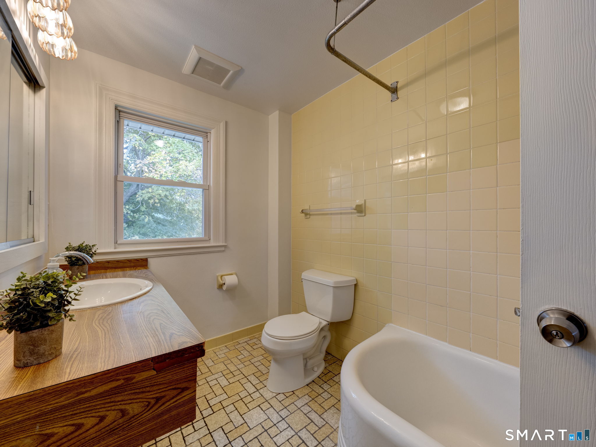 172 Four Rod Road Berlin CT 06037