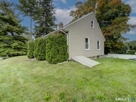172 Four Rod Road Berlin CT 06037