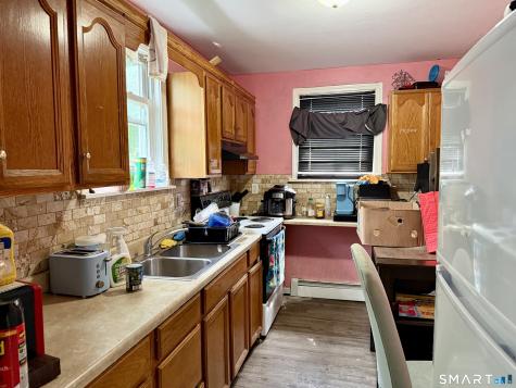 387 Colony Street Meriden CT 06451