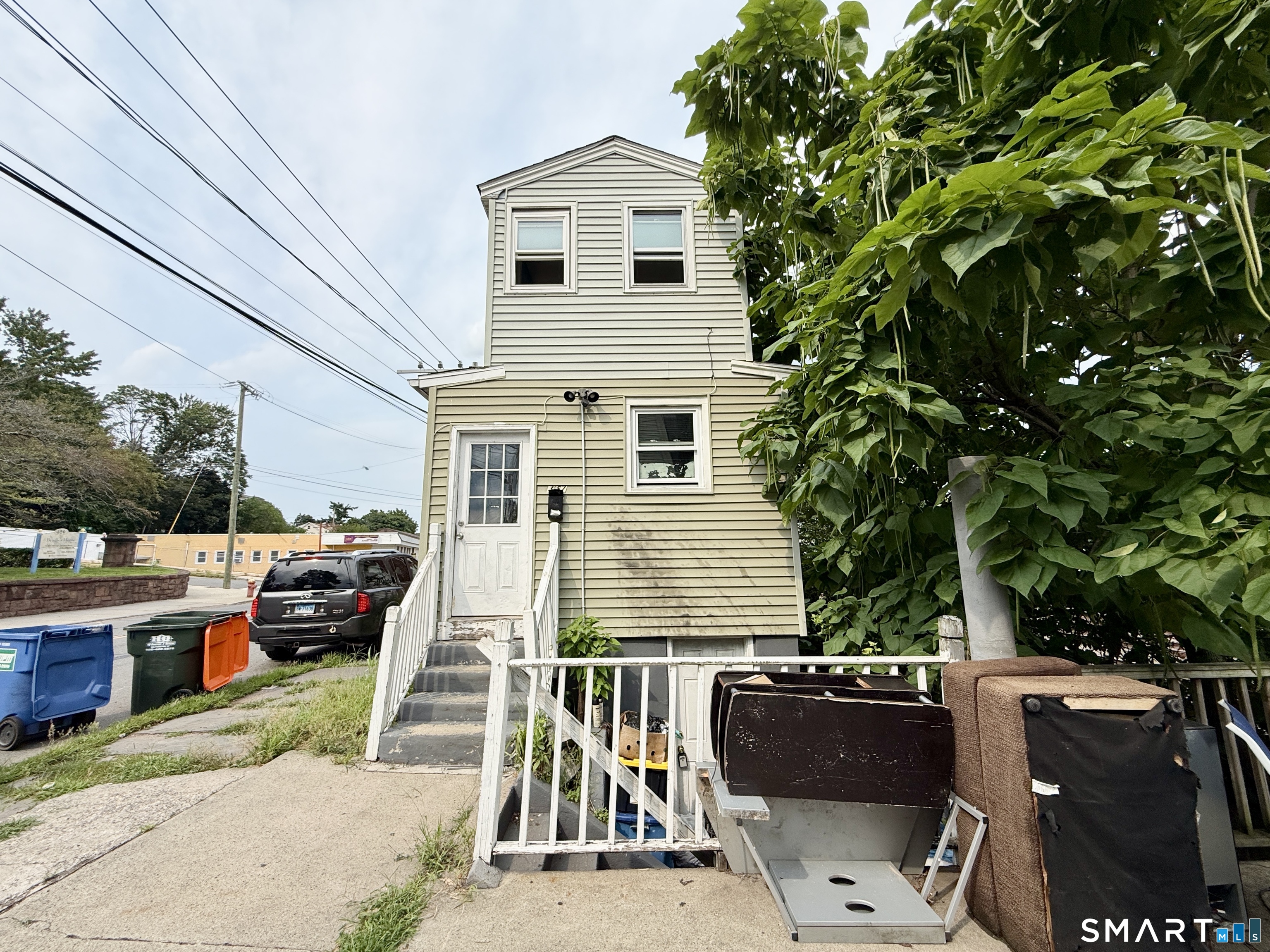 387 Colony Street Meriden CT 06451