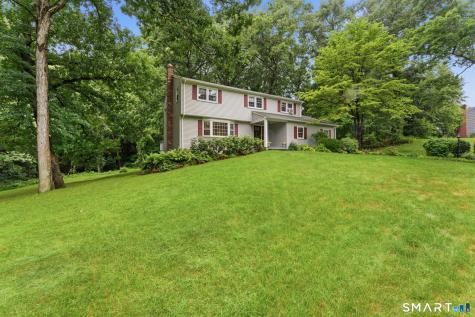 9 Banks Road Simsbury CT 06070