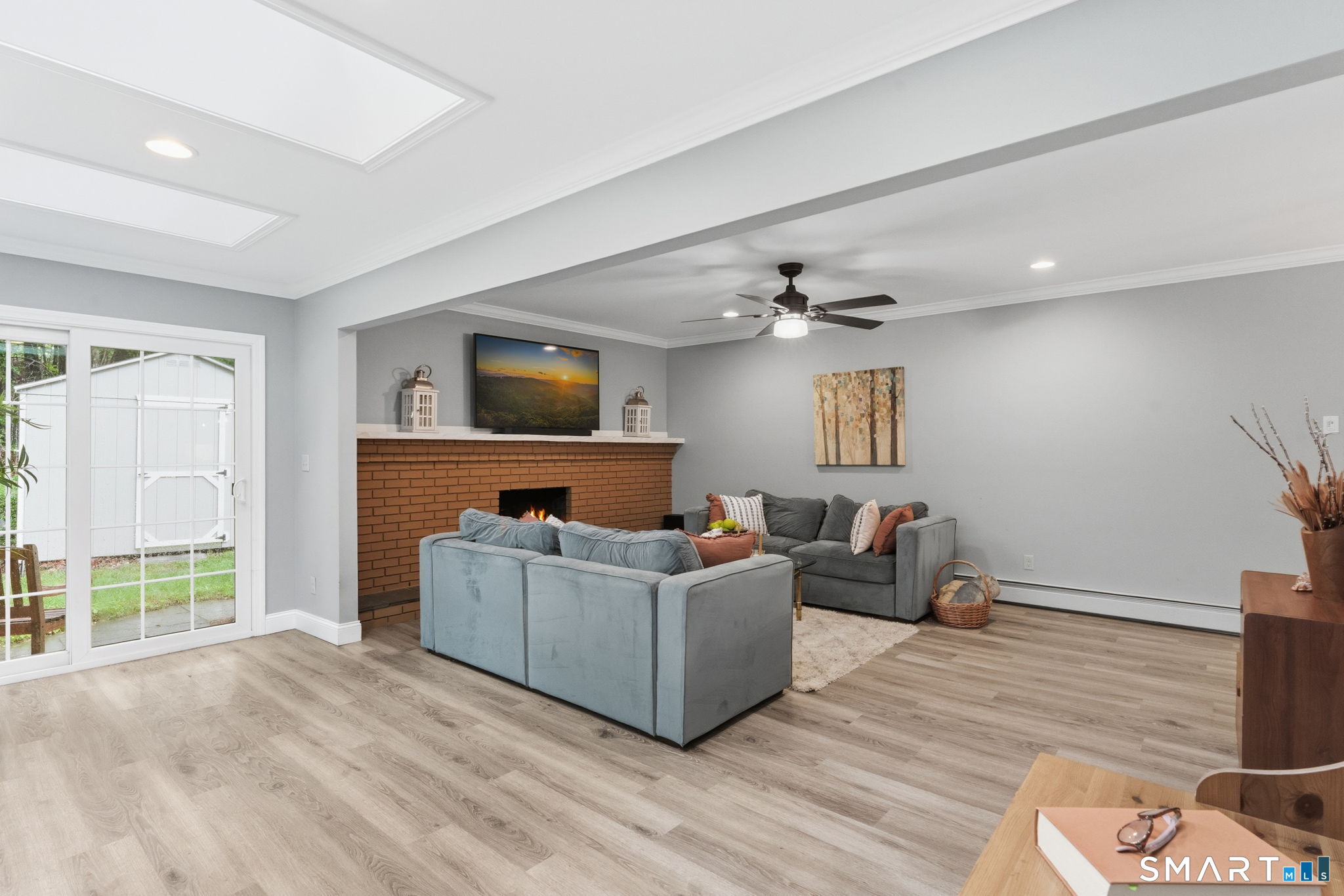 9 Banks Road Simsbury CT 06070