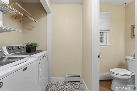 9 Banks Road Simsbury CT 06070