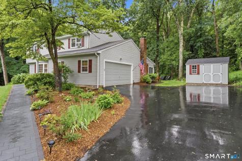 9 Banks Road Simsbury CT 06070